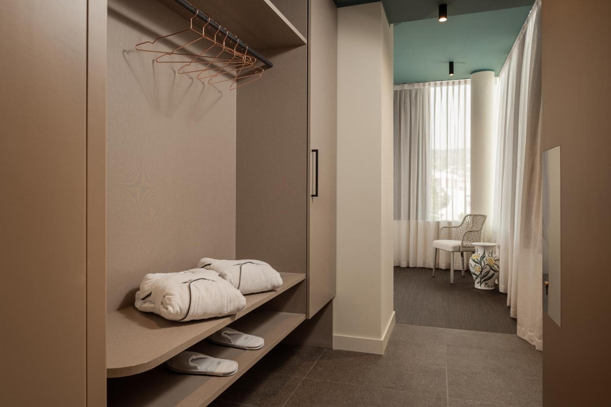 Wanderlust Hotel - Suite & Spa - Apartments & Villas - Bardolino, Lago Di Garda - Verona Exterior foto